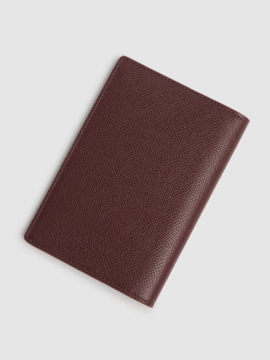 Balenciaga: Leather passport holder - Burgundy - men_3 | Luisa Via Roma