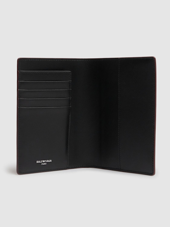 Balenciaga: Leather passport holder - Burgundy - men_2 | Luisa Via Roma