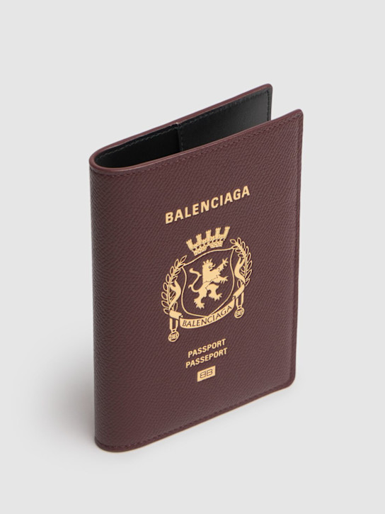Balenciaga: Porta pasaporte de piel - Burdeos - men_1 | Luisa Via Roma