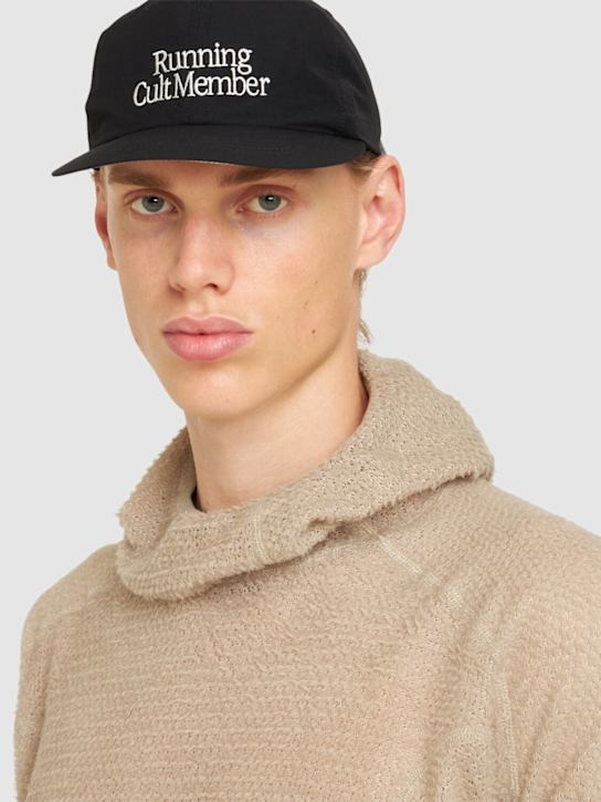 Satisfy: Peaceshell Running cap - men_1 | Luisa Via Roma