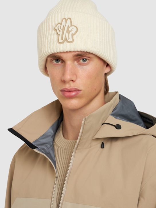 Moncler: Monogram virgin wool beanie - men_1 | Luisa Via Roma