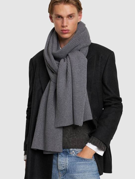 The Frankie Shop: Colton wool blend scarf - men_1 | Luisa Via Roma