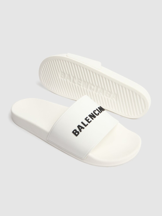 Balenciaga: Logo rubber pool slide sandals - White/Black - men_3 | Luisa Via Roma