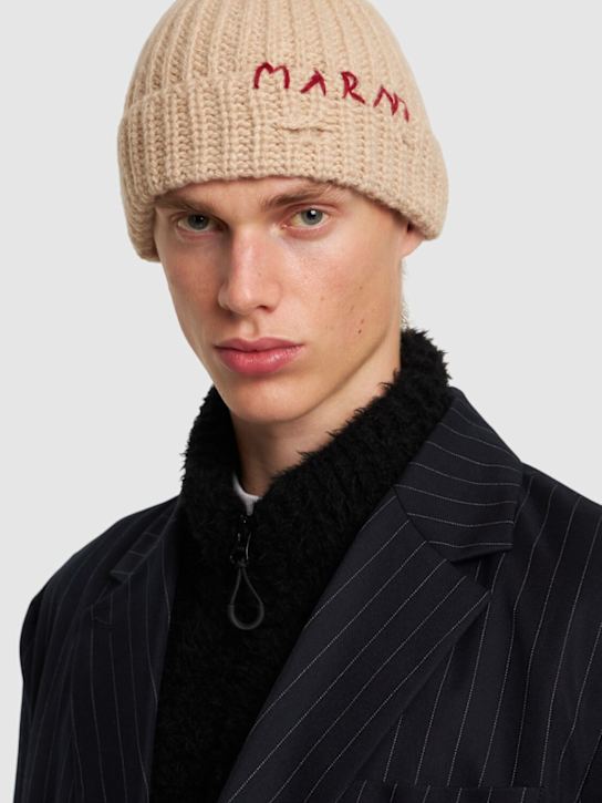 Marni: Handmade logo wool beanie - men_1 | Luisa Via Roma