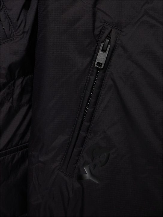 Y-3: Padded recycled tech parka - men_3 | Luisa Via Roma
