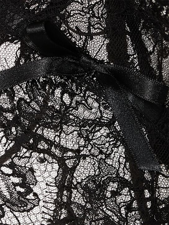 Dolce&Gabbana: Chantilly lace bralette top - Black - women_3 | Luisa Via Roma