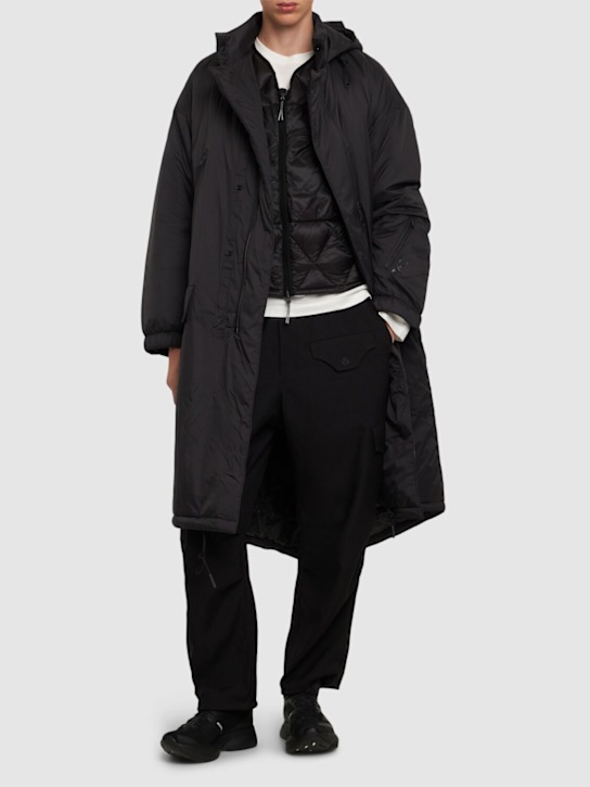 Y-3: Padded recycled tech parka - men_1 | Luisa Via Roma
