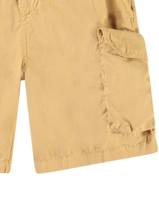 Molo: Cotton gabardine cargo shorts - Beige - kids-boys_1 | Luisa Via Roma