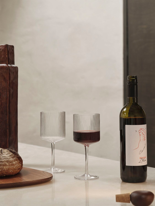 Ferm Living: Set of 2 Ripple red wine glasses - Transparent - ecraft_1 | Luisa Via Roma