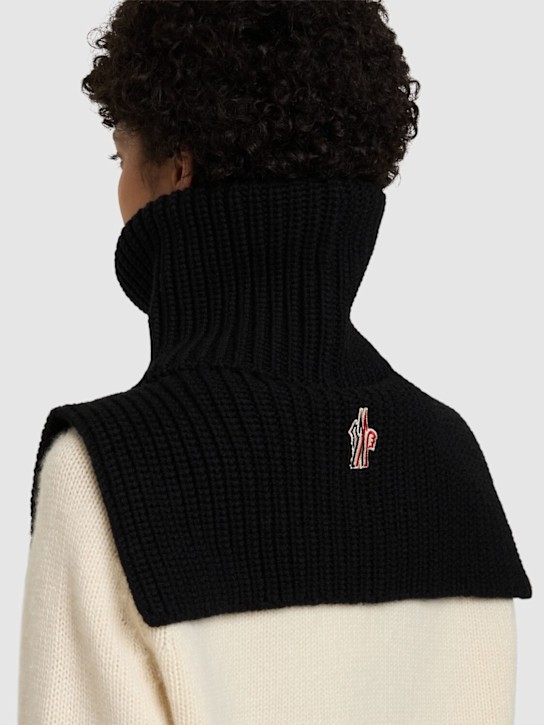 Moncler Grenoble: Virgin wool neck warmer - women_1 | Luisa Via Roma
