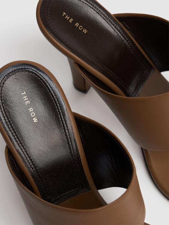 The Row: 90毫米Signum皮革凉鞋 - Fawn - women_3 | Luisa Via Roma