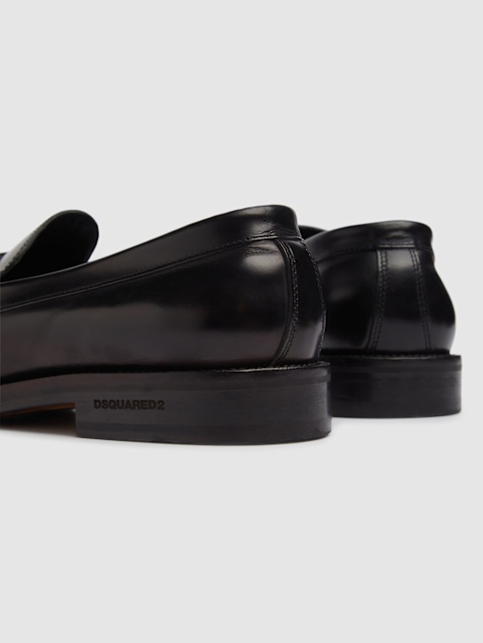 Dsquared2: DSQ2 leather loafers - Black - men_3 | Luisa Via Roma