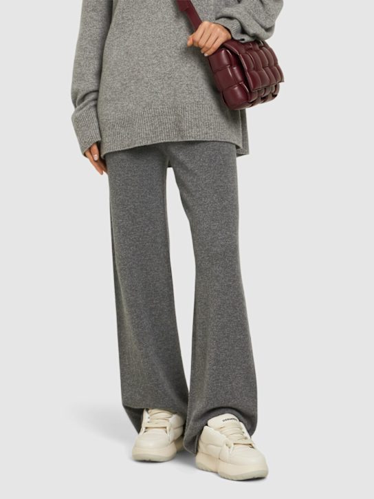 Dsquared2: Icon leather sneakers - women_1 | Luisa Via Roma