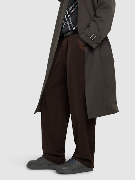 Burberry: Sneakers aus Leder „Stock“ - men_1 | Luisa Via Roma