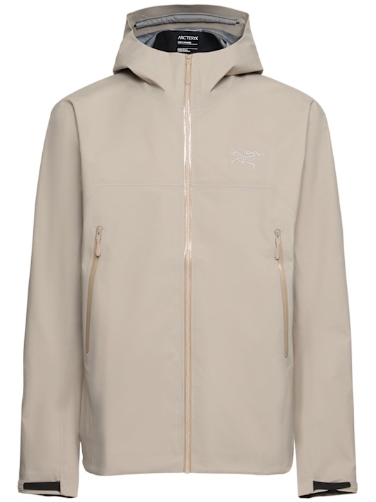 Arc'teryx: Jacke „Beta“ - men_0 | Luisa Via Roma