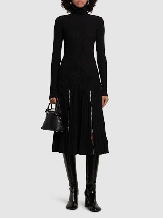 Burberry: Vestito midi collo alto in maglia - women_1 | Luisa Via Roma