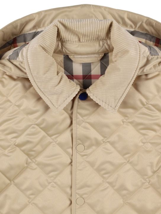 Burberry: Giacca trapuntata con cappuccio - kids-girls_1 | Luisa Via Roma