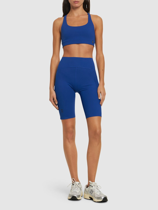 On: Movement stretch tech bike shorts - women_1 | Luisa Via Roma