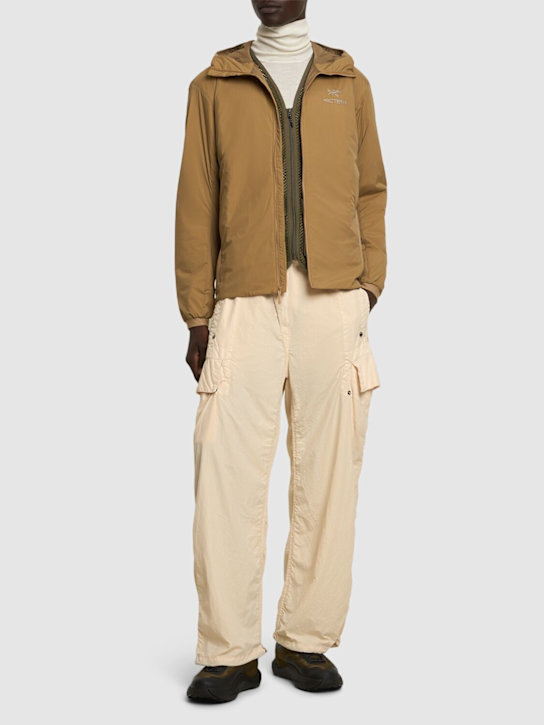Arc'teryx: Schwere Kapuzenjacke „Atom“ - men_1 | Luisa Via Roma