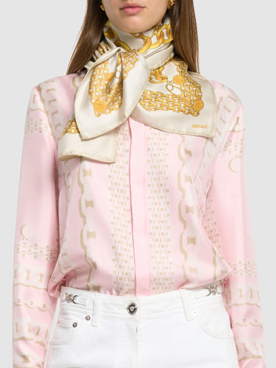 Versace: Printed silk foulard - women_1 | Luisa Via Roma