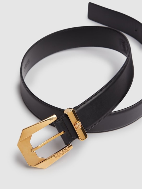 Versace: 30mm leather belt - Black/Gold - men_2 | Luisa Via Roma
