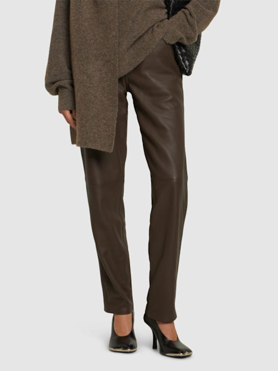 Burberry: Décolleté LF Duck in pelle 90mm - women_1 | Luisa Via Roma