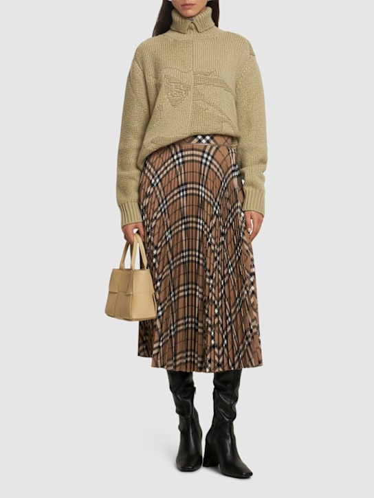 Burberry: Gonna midi in misto lana plissé - women_1 | Luisa Via Roma