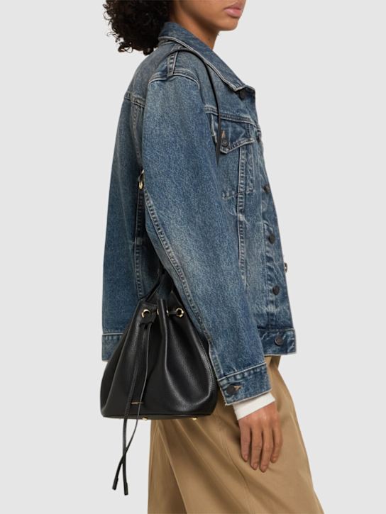 ANINE BING: Mini Alana パブルレザーバケットバッグ - women_1 | Luisa Via Roma