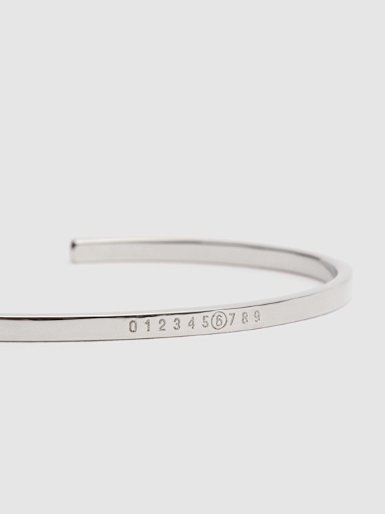 MM6 Maison Margiela: MM6 Logo slim cuff bracelet - men_1 | Luisa Via Roma