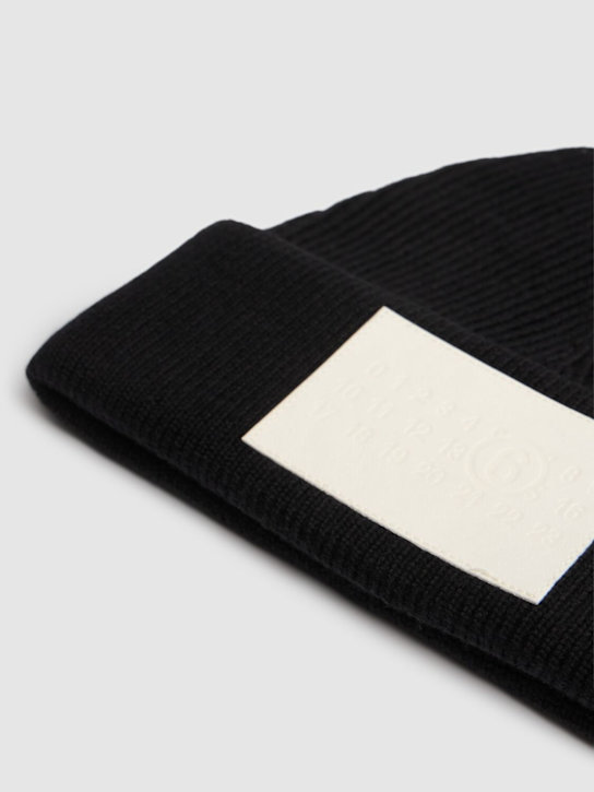 MM6 Maison Margiela: MM6 beanie - men_1 | Luisa Via Roma