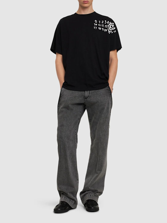 MM6 Maison Margiela: Glow-in-the-dark logo cotton t-shirt - men_1 | Luisa Via Roma