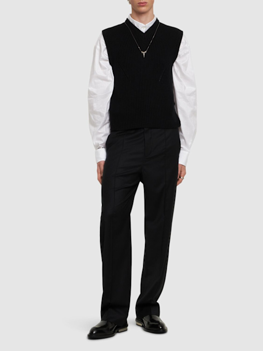 Ann Demeulemeester: Jesper asymmetric regular fit pants - men_1 | Luisa Via Roma