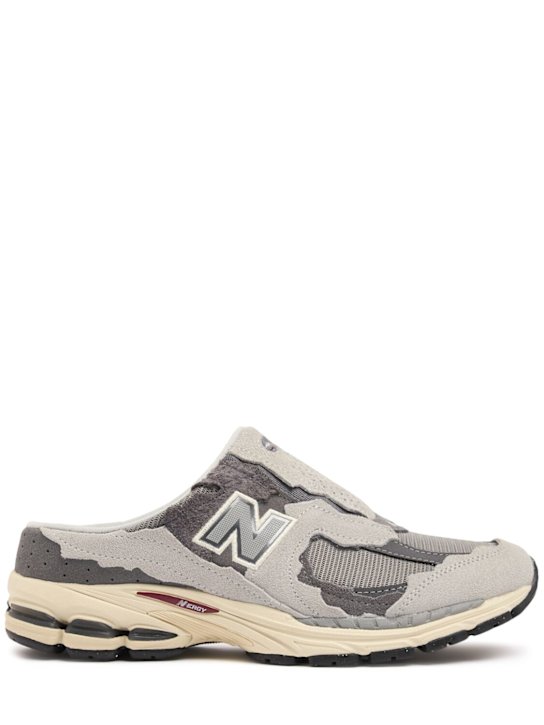 New Balance: 2002 mules - women_0 | Luisa Via Roma