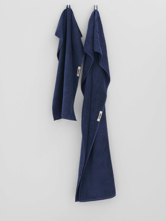 Tekla: Set of 3 organic cotton towels - Blue - ecraft_2 | Luisa Via Roma