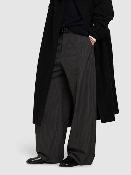 Maison Margiela: Tabi leather Mary Jane shoes - men_1 | Luisa Via Roma