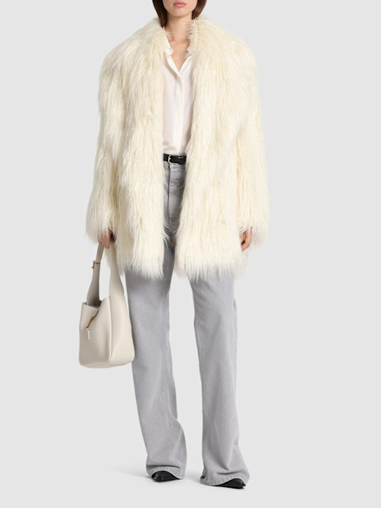 The Frankie Shop: Liza short faux fur coat - women_1 | Luisa Via Roma