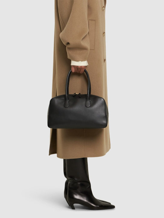 Loulou De Saison: Jeru leather shoulder bag - women_1 | Luisa Via Roma