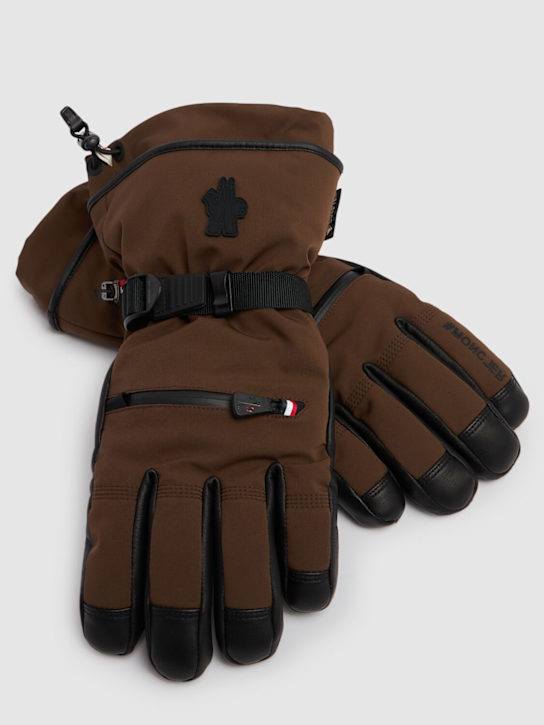 Moncler Grenoble: Logo padded tech ski gloves - men_1 | Luisa Via Roma