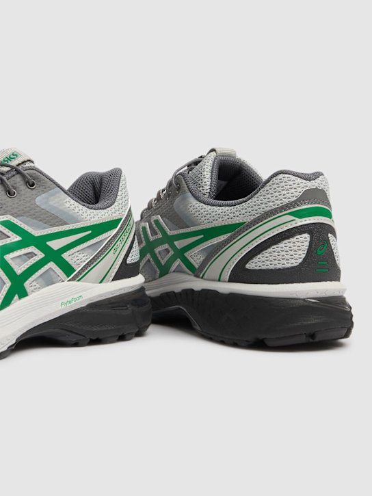 Asics: Sansan Gear Gel-Terrain运动鞋 - 灰色 - women_3 | Luisa Via Roma