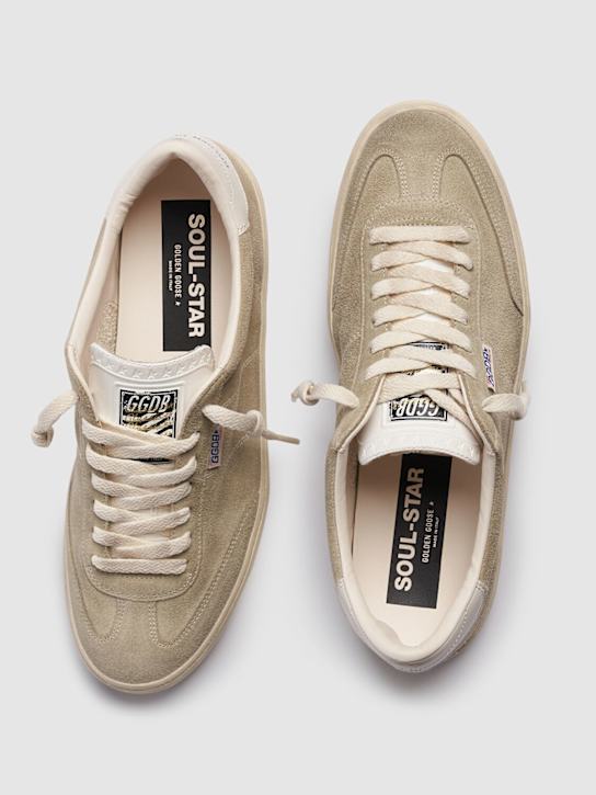 Golden Goose: Soul-star suede sneakers - Taupe/Milk - men_4 | Luisa Via Roma