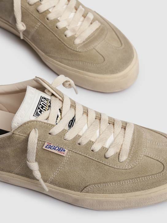 Golden Goose: Soul-star suede sneakers - Taupe/Milk - men_2 | Luisa Via Roma