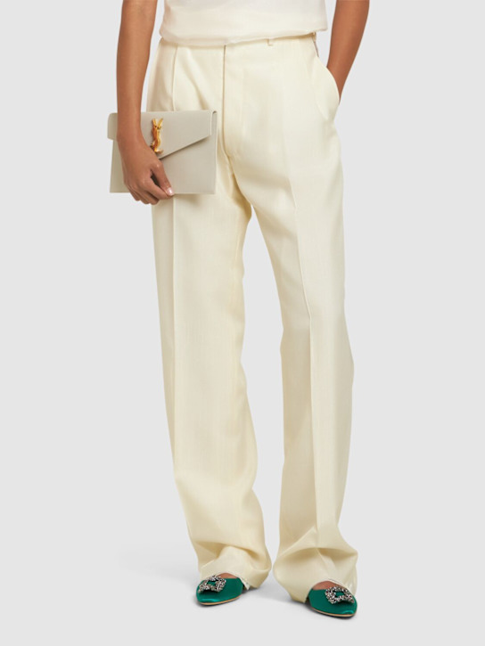 Manolo Blahnik: 10mm Hangisi satin flats - women_1 | Luisa Via Roma