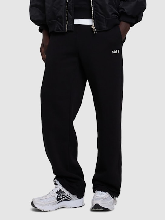 Nike: Sneakers "Zoom Vomero 5" - men_1 | Luisa Via Roma