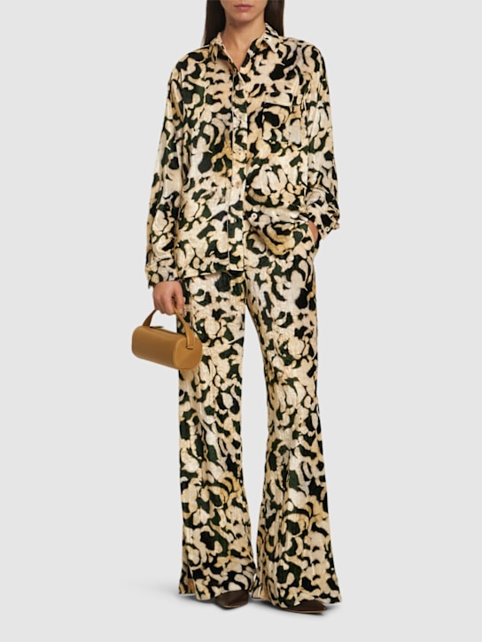 Printed velvet flared pants - Thumbnail 2