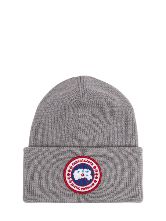Canada Goose: Arctic Disc wool beanie - women_0 | Luisa Via Roma