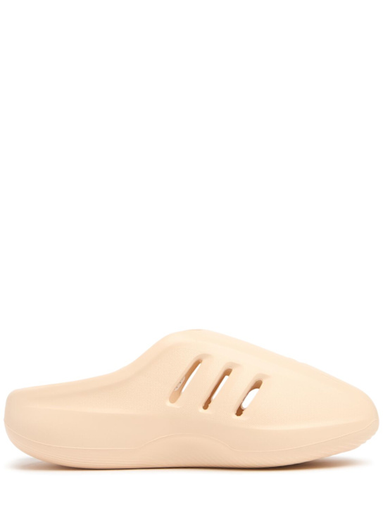 adidas Originals: AdiFOM IIInfinity mules - men_0 | Luisa Via Roma