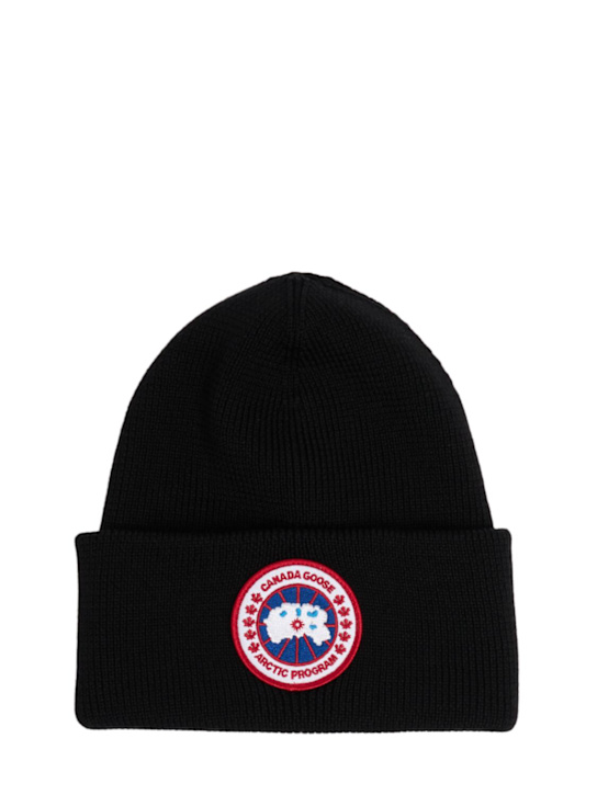 Canada Goose: Arctic Disc wool beanie - women_0 | Luisa Via Roma