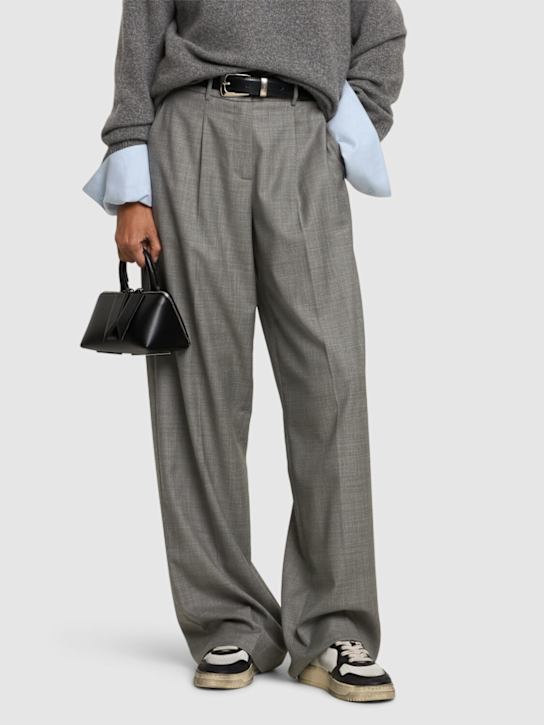 Autry: Super Vintage Low sneakers - women_1 | Luisa Via Roma