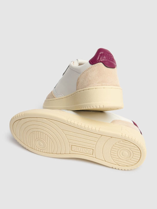 Autry: Sneakers "Medalist" - women_4 | Luisa Via Roma