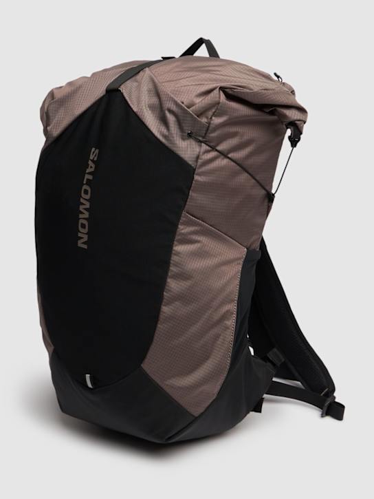 Salomon: ACS Daypack 20 backpack - men_1 | Luisa Via Roma